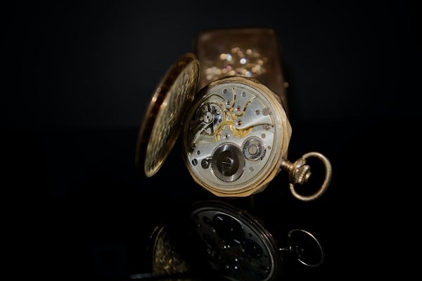 Diamonds in Watchmaking